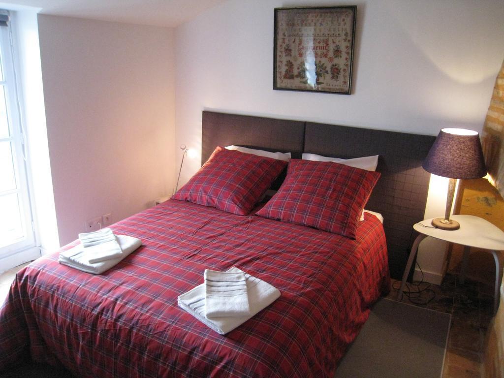 Bed and Breakfast Le Logis Des Tourelles Beaupréau Pokoj fotografie